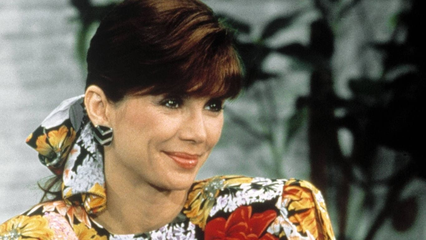 Victoria ist 75, halte dein Herz fest, bevor du sie jetzt siehst