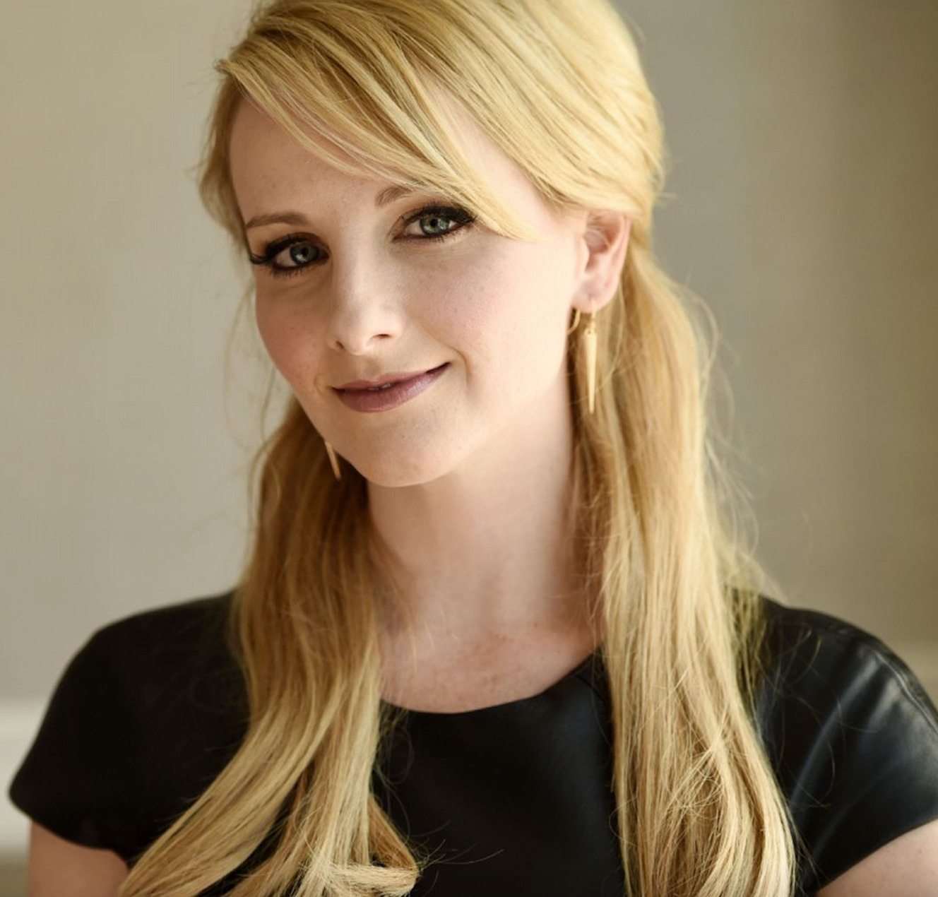 Así luce hoy Melissa Rauch, quien interpreta a la Dra. Bernadette en ‘The Big Bang Theory’